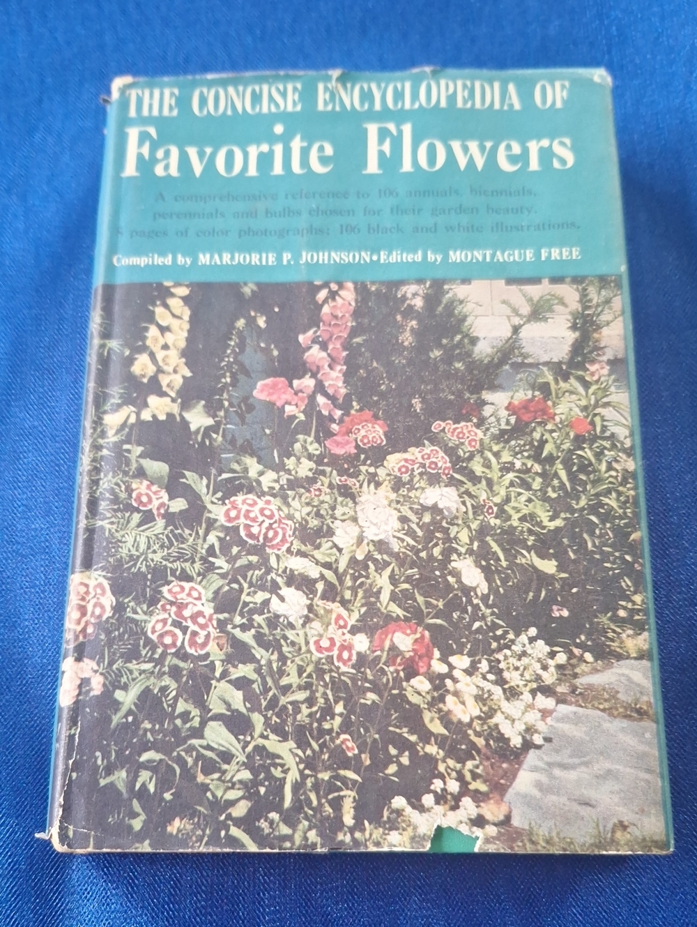 The Concise Encyclopedia of Favorite Flowers - Teal Hardcover